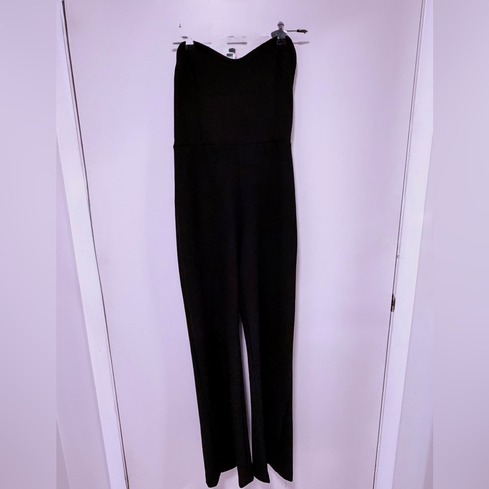 Abercrombie & Fitch Black Elegant and Strapless Wide Leg Jumpsuit - Picture 2 of 14